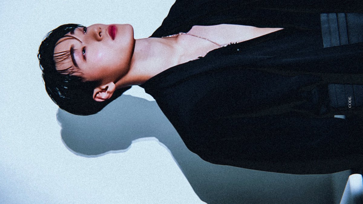 Code99710's tweet image. SAN in Dolce&amp;amp;Gabbana S/S 2025

#산 #SAN #에이티즈 #ATEEZ