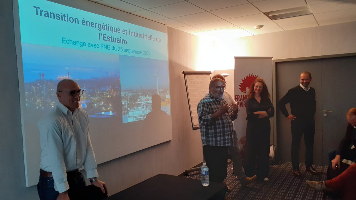 FNEpaysloire's tweet photo. Belle matinée d'échanges entre associations de protection de l'#environnement et porteurs de projets de #décarbonation en #PaysdelaLoire afin de mieux comprendre les enjeux européens et nationaux et les projets à venir #TakeKair #GoCO2 ... https://t.co/Xnc6ieJhT1