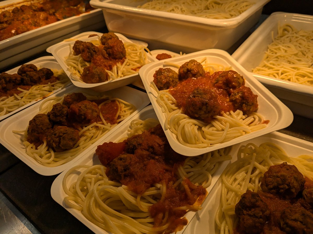 We had a fantastic day serving up some European favorites to our pupils and staff! 👩‍🍳