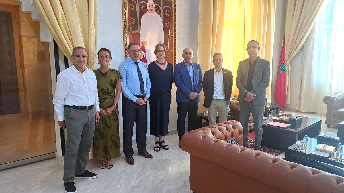 🌟 The #PanAfGeo2 team had the honor of meeting the Governor of Ouarzazate, Mr. Abdellah Jahid, during our training on ‘Évaluation des ressources minérales’ in collaboration with the Ministère de la Transition Energétique et du Développement Durable du Royaume du Maroc.