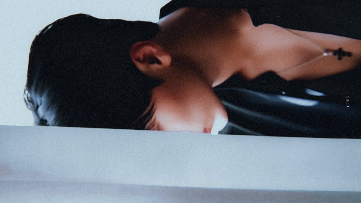 Code99710's tweet image. SAN in Dolce&amp;amp;Gabbana S/S 2025

#산 #SAN #에이티즈 #ATEEZ