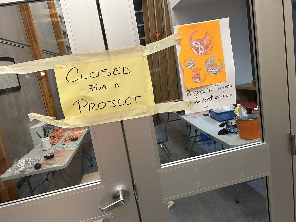 QueenJKWONG's tweet photo. Truth and Reconciliation week at @SutherlandSec has gotten off to an intentional start. Students have been learning the truth about Canada’s past and are reflecting on how they might contribute meaningfully in the future. https://t.co/kkc2sSbo64