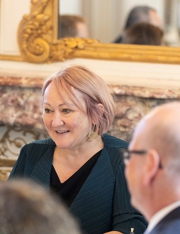 scharlesmith's tweet photo. I was very pleased to attend the first-ever #GlobalRenewablesSummit, cosponsored by @GRA_Renewables and @BloombergDotOrg
as part of #ClimateWeekNYC. Here's UK Minister for Climate @KerryMP at the morning roundtable. #Time4Action https://t.co/TDHjWlhIbM
