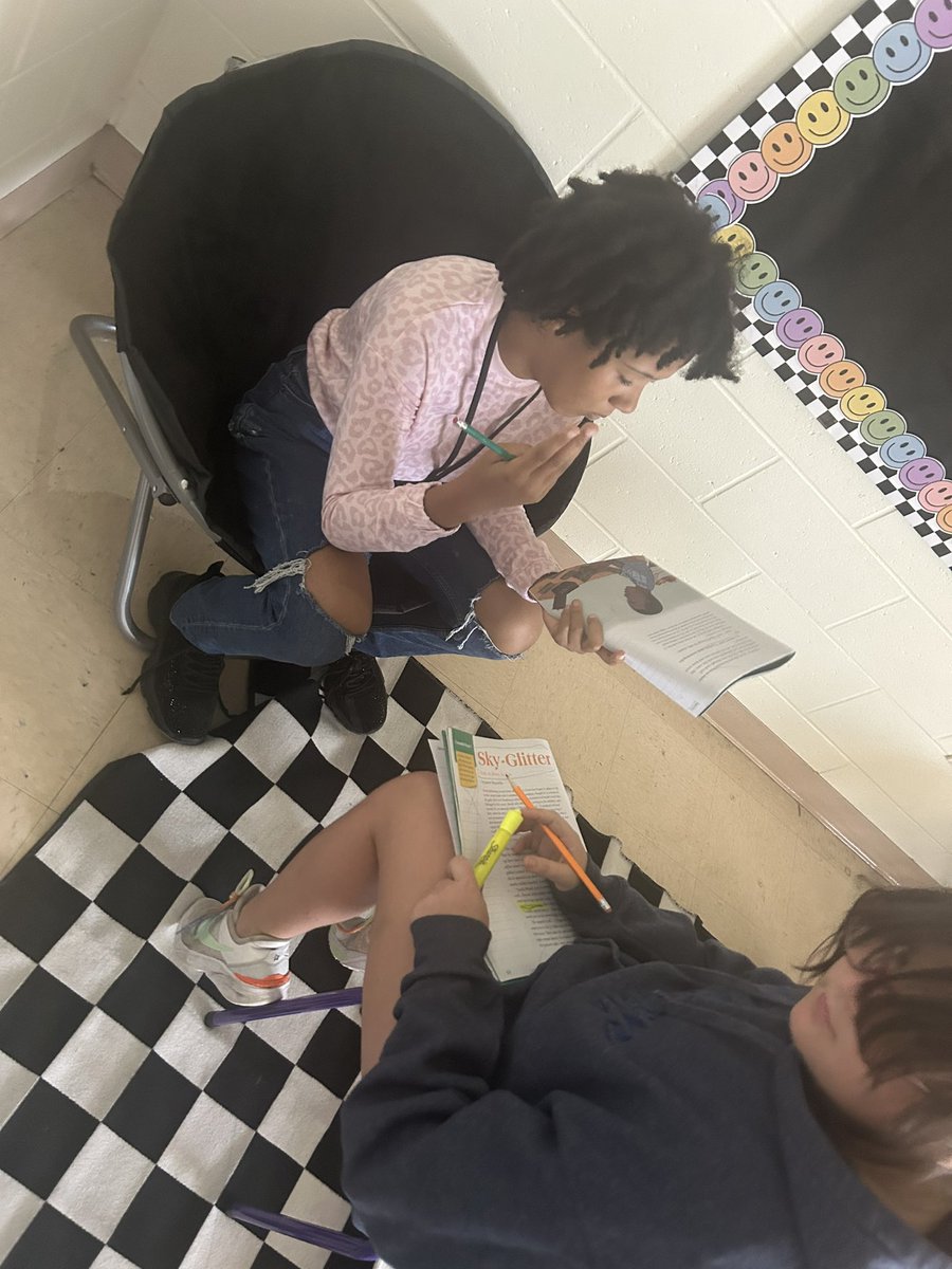 Zoe Sytsma tweet media