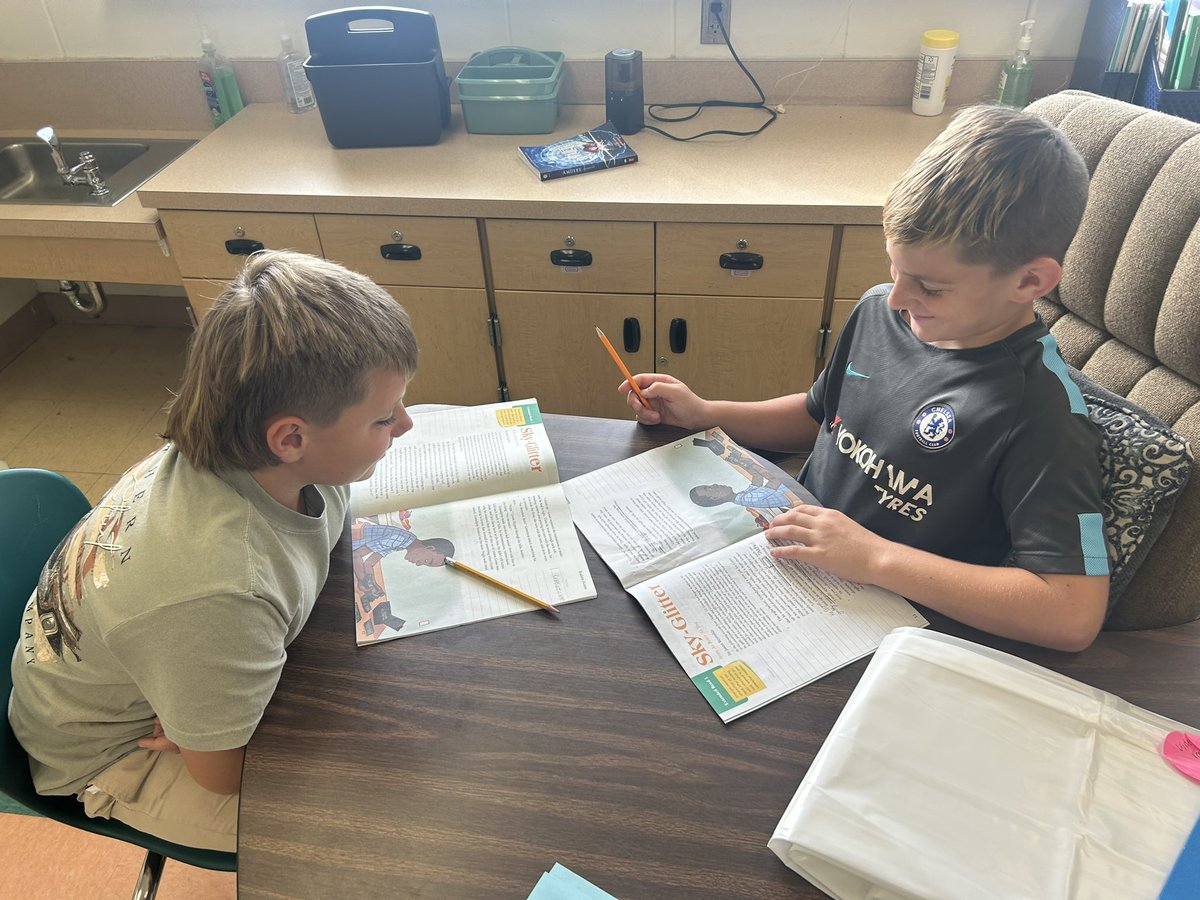 Zoe Sytsma tweet media