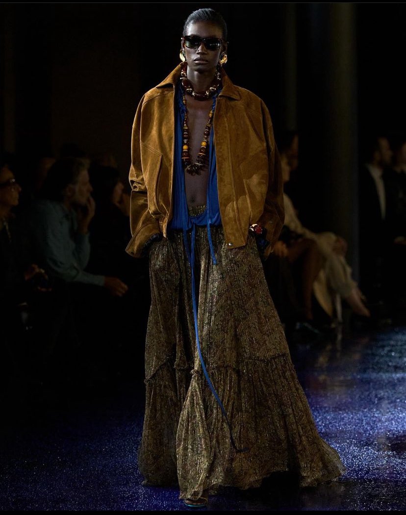 bethmodels_'s tweet photo. FATOU for Saint Lurent ⭐️
#bethmodels https://t.co/OWGSBQ6A4a