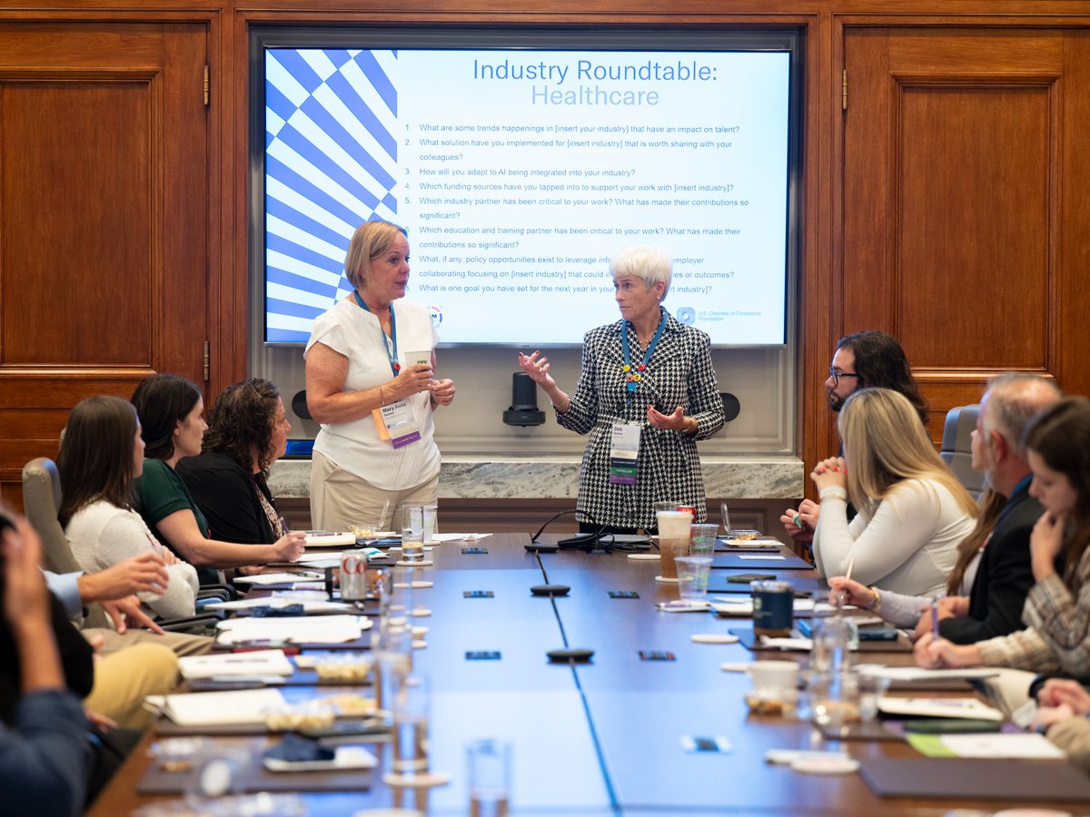 USCCFoundation's tweet photo. Through interactive workshops, roundtables, and main stage sessions, we’re diving deep into #TalentPipelineManagement on Day 2 of the #TPMNetwork Summit. 🌟
Grateful for this collaboration as we work to create meaningful career pathways and close employment gaps. https://t.co/wrLe2BczfP