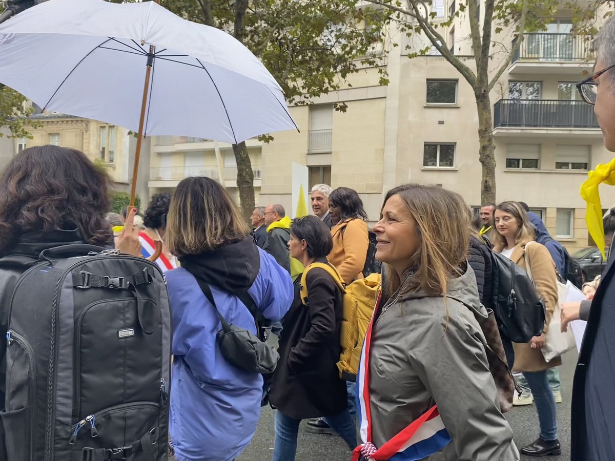 Isabelle Santiago tweet media