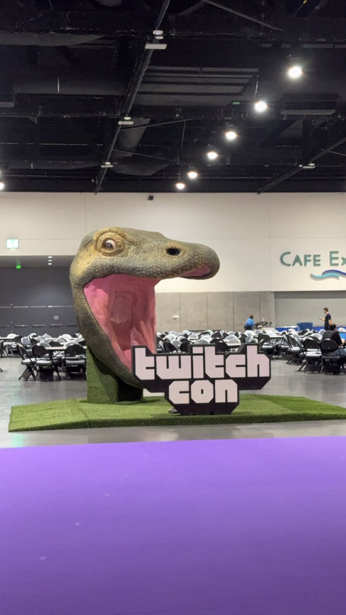 SolsticeVT's tweet image. TwitchCon was fun :)