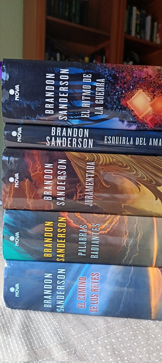 e_borras's tweet photo. Llevo leído más de 30 libros en lo que va de año. A llegado el momento de volver a casa https://t.co/oWoSjvGqii