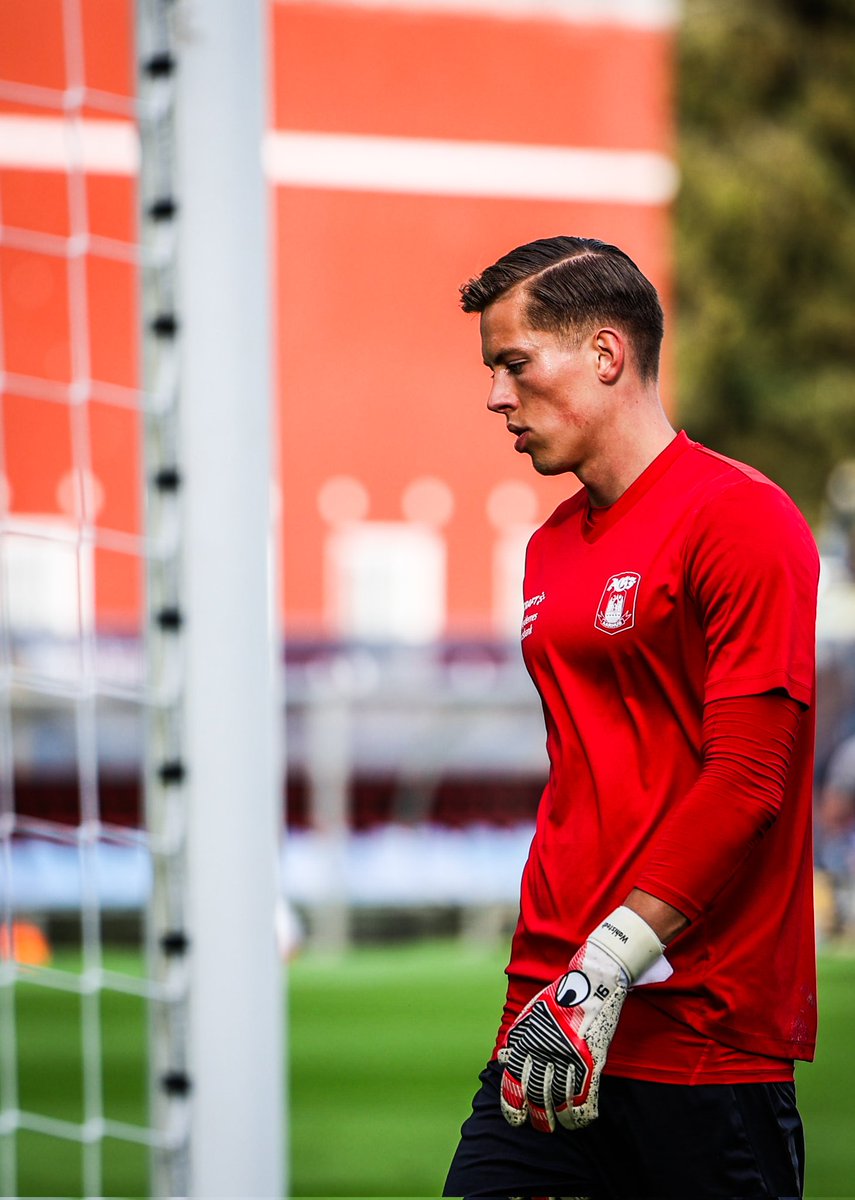 En lille halv time til kickoff⚪️🔵
#ultratwitteragf