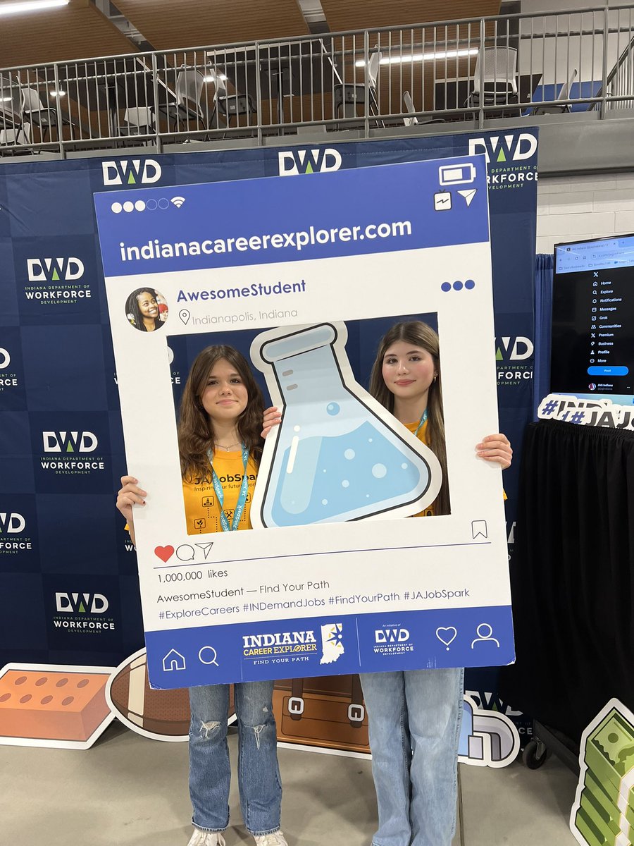 jagindiana's tweet photo. We are officially off and running at @JACentralInd #jajobsparkindy day ✌️! Stop by and pay job Jenga or tell us what your future career will be and we’ll get you on our live @X feed! @WorkforceIND https://t.co/cCFb50Q32B