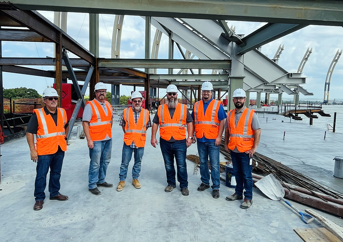 ttinc's tweet image. Phase 1 of the reno of @UnivOfKansas David Booth Kansas Memorial Stadium topped out last week. @ttinc&apos;s #ConstructionEngineering team, which provided connection design &amp;amp; Tekla modeling to @turner_talk &amp;amp; erection engineering to Doherty Steel, was on hand for the festivities.