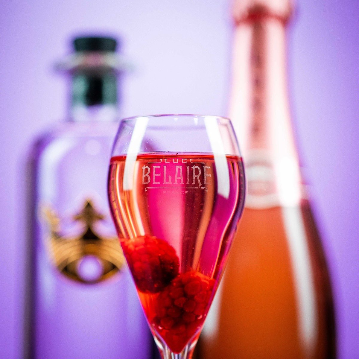 Top it off with some <a href="/OfficialBelaire/">Luc Belaire</a>