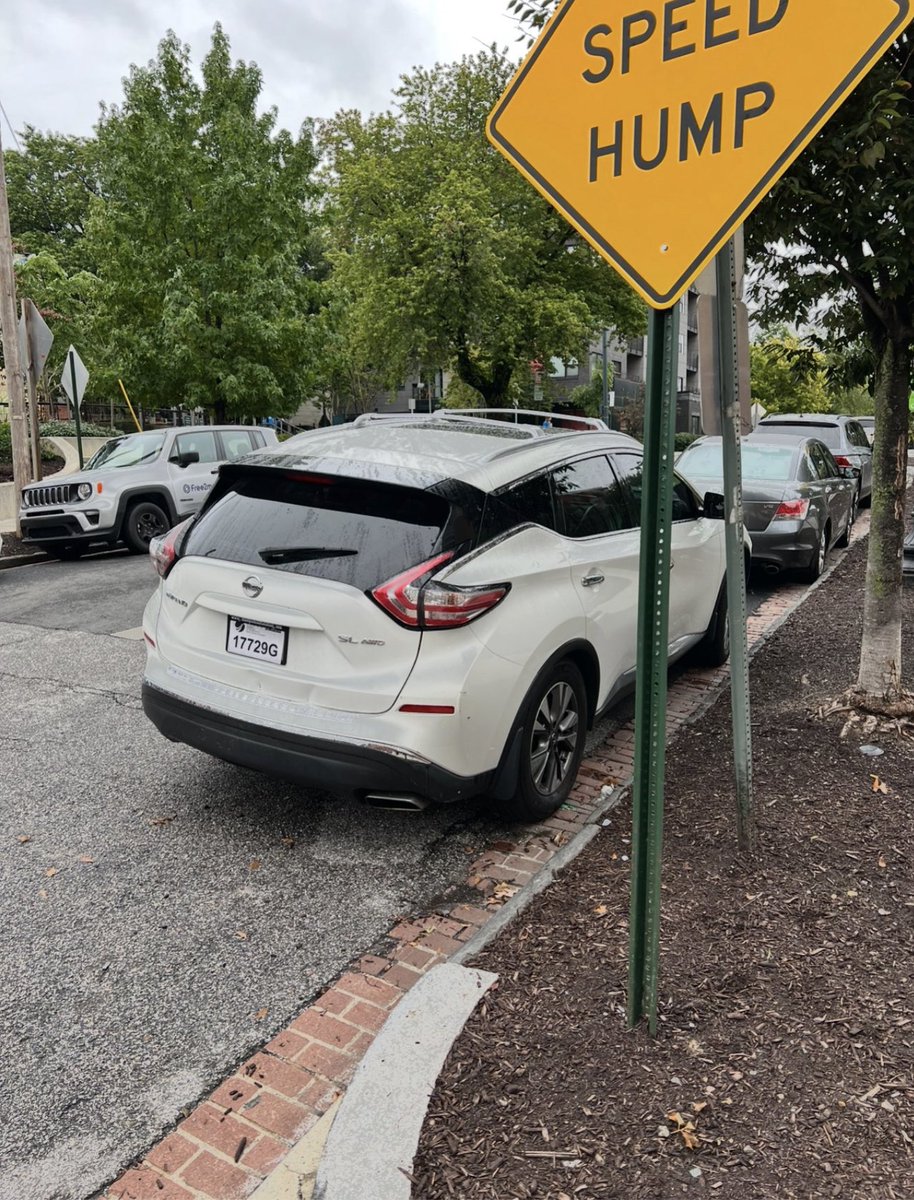 FakeTagsDC tweet media