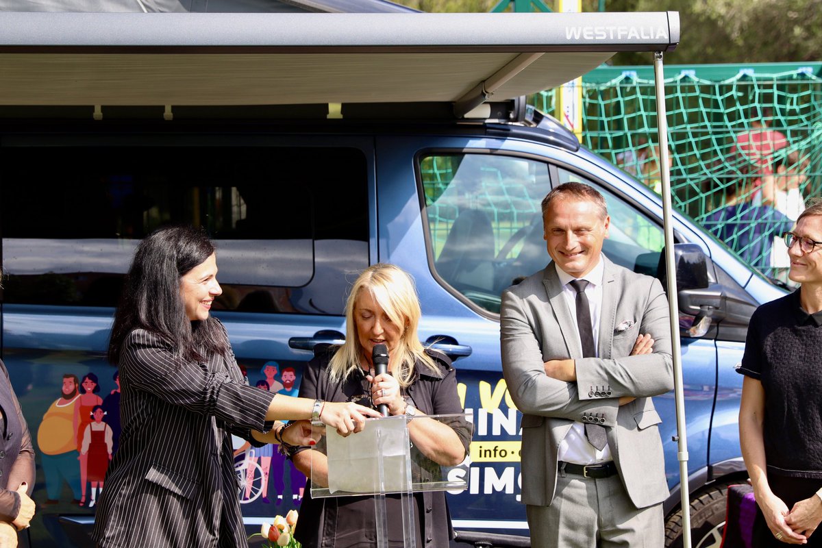 AggloBastia's tweet photo. #Citatinanza | Inauguration du Van Nina et Simon.e.s 🚙
Après avoir été présenté lors du Conseil Intercommunal de Sécurité et de Prévention de la Délinquance (CISPD) il y a quelques jours, le nouveau dispositif « Le Van Nina et Simon.e.s » de l’Association C3S a été inauguré, ce jour, dans les jardins Nelson Mandela de @Cita_Bastia .
📍Cet espace d’écoute et d’information a été aménagé et sécurisé afin d’aller à la rencontre de la population dans les quartiers prioritaires de la Ville ainsi que dans les villages du Cap Corse et de la Balagne.
L’objectif : Sensibiliser à la prévention des violences sexuelles, informer sur les droits des victimes, écouter, accueillir et orienter les publics vers des services spécialisés en fonction des situations.
Un dispositif soutenu par la CAB.