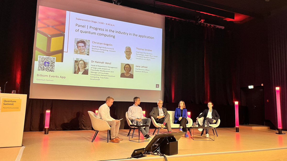 Political needs for #QuantumComputing innovation: 
1️⃣Continue funding 
2️⃣Organize aligned funding support (across ministries, between EU Member States)
3️⃣Think European 
4️⃣Create attractive conductions for talents 
5️⃣Reduce administration 
6️⃣Support ecosystems 
#quantumsummit2024