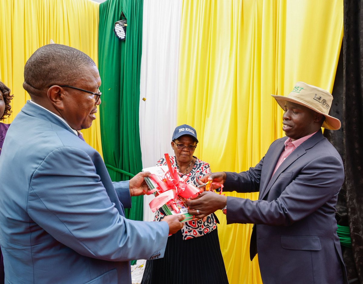 Araap_Sang's tweet photo. Smallholder farmers play a vital role in ensuring food security across our nation. Recognizing their importance, we've partnered with various devt organizations to empower these farmers by improving access to financial services &amp; encouraging the adoption of modern agric techs. https://t.co/O4LZdEFDV5
