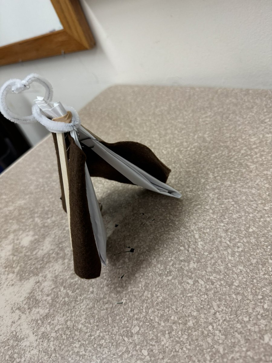 MrCastaldiBHS's tweet photo. Periods 2 &amp; 3 creating structures out of limited resources. Problem solving in 7th grade Social Studies https://t.co/ivdfW8FvFs