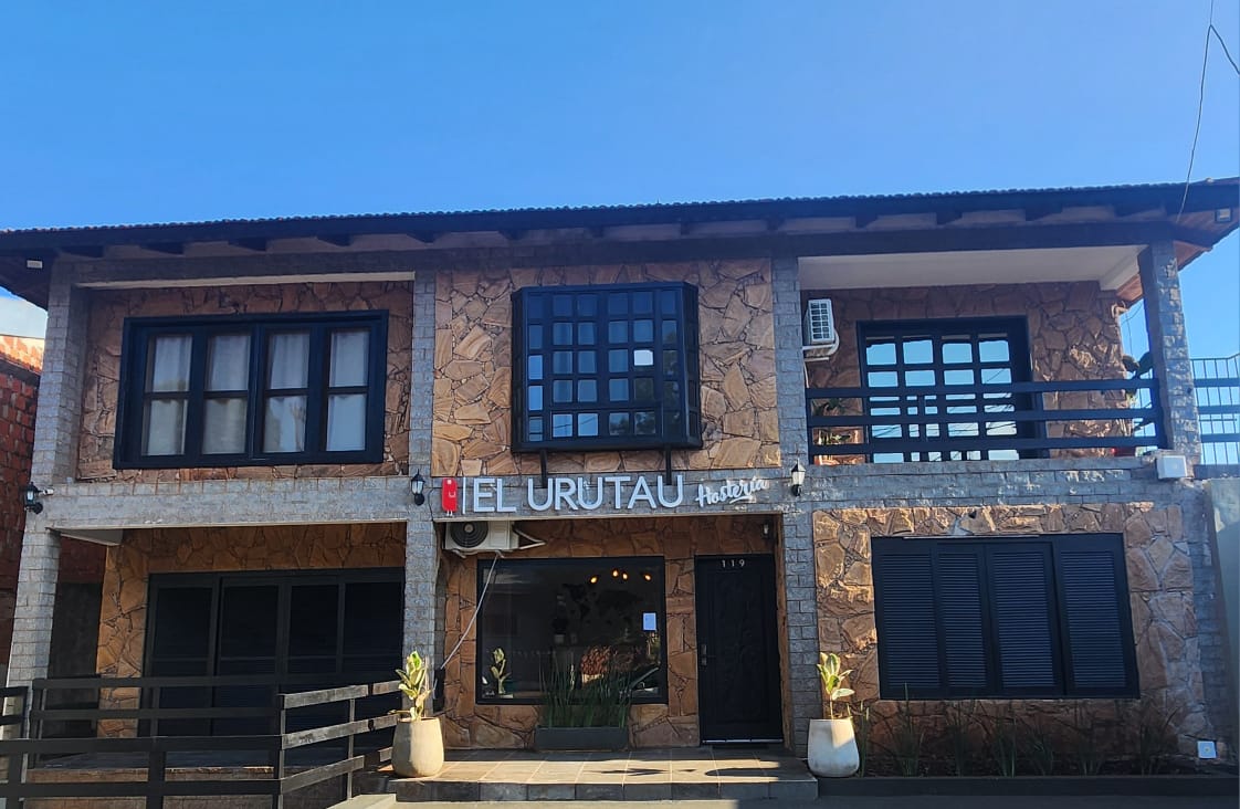 La UDPM y el Hostel El Urutaú de Puerto Iguazú, firmaron un convenio que beneficiará a afiliados.
El acuerdo establece que los afiliados y sus familiares recibirán un 20% de descuento en hospedaje en el Hostel El Urutaú.