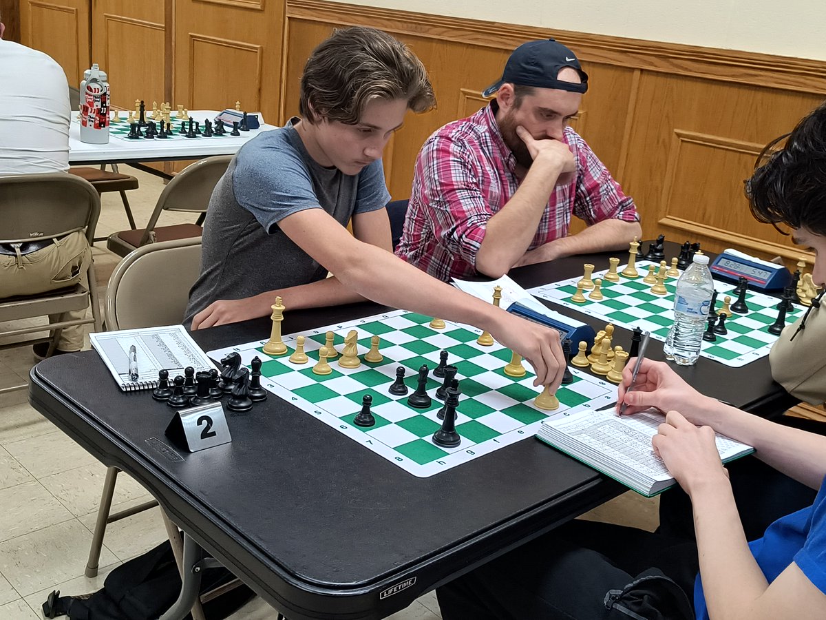 IndyChessClub's tweet photo. WE HAVE A WINNER: JACOB MAYNARD! With 15.0 points in Aug-Sep, he wins the $600+ board/piece combo donated by Mike Dugdale. Rated results: https://t.co/Z7ph4R6CxX Point standings: https://t.co/BqFFJ1m38H https://t.co/BLN9XLgNFB