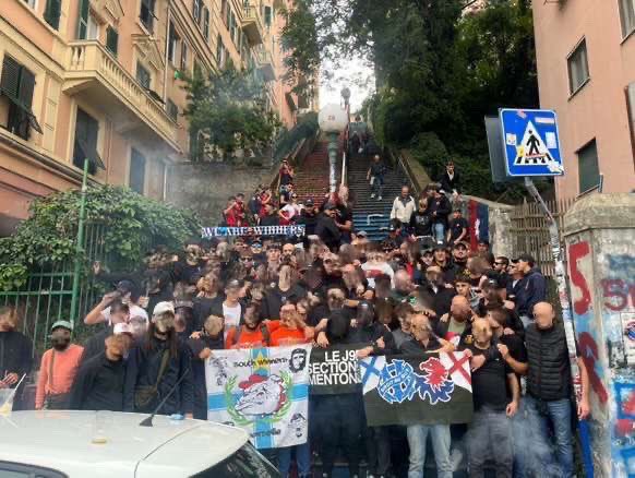 Olivier Laval (@olivierlaval27) on Twitter photo Sampdoria v Genoa. South Winners OM présents avec leurs amis du 5R Genoa. Sampdoria v Genoa. South Winners OM présents avec leurs amis du 5R Genoa.