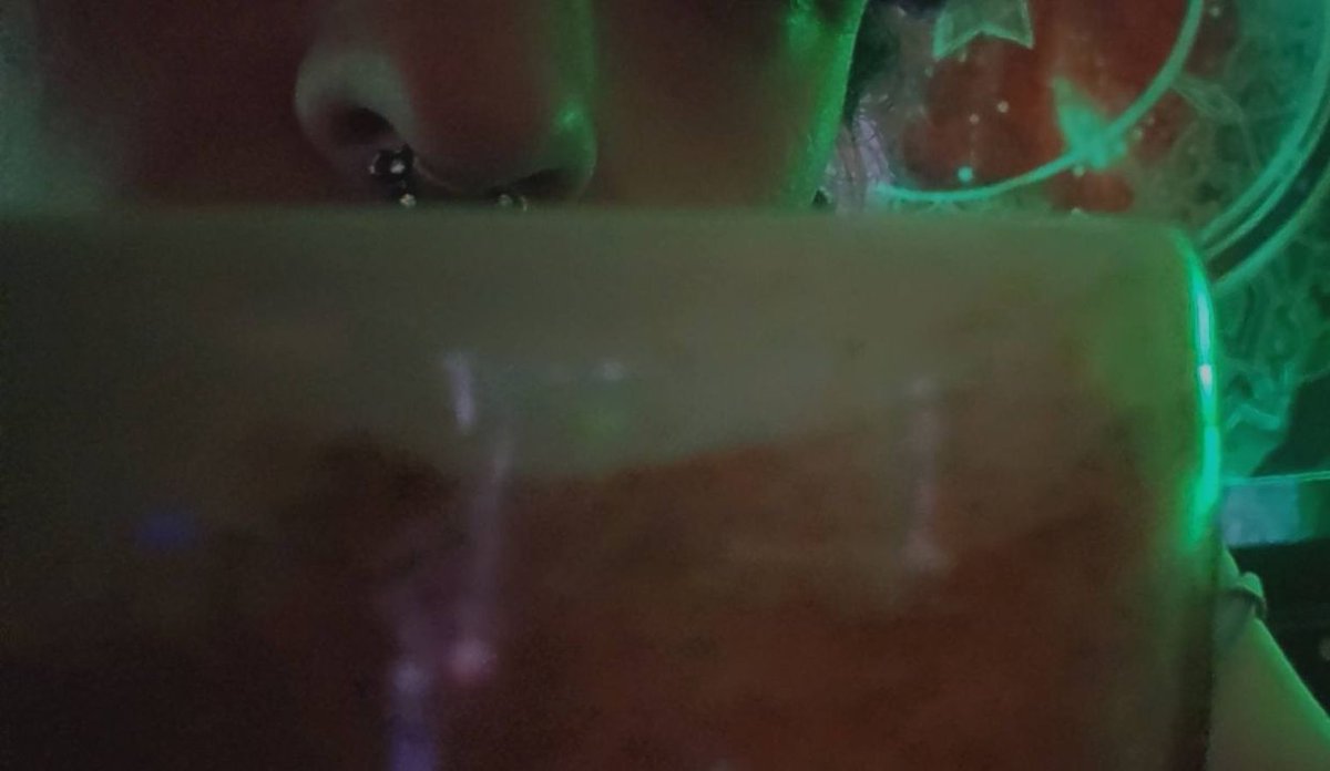 I ♡ Wednesdays ☕️❤️ Linktr.ee/LittleFenne