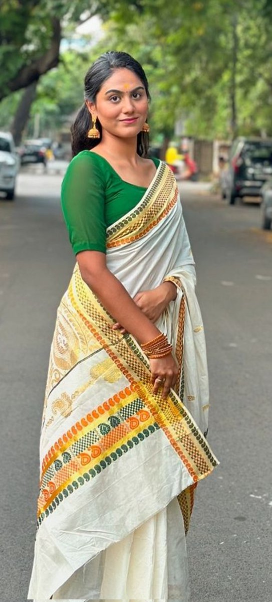 Lovely_Queens1's tweet image. #Preetha