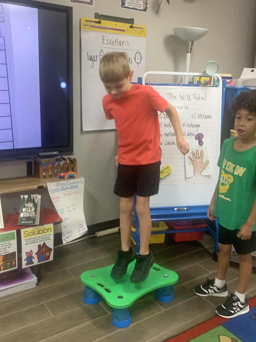 BBE students exploring Boomer Boards. Thank you Helen Wagner!!!! <a href="/HumbleISD_BBE/">Bear Branch Elem</a>