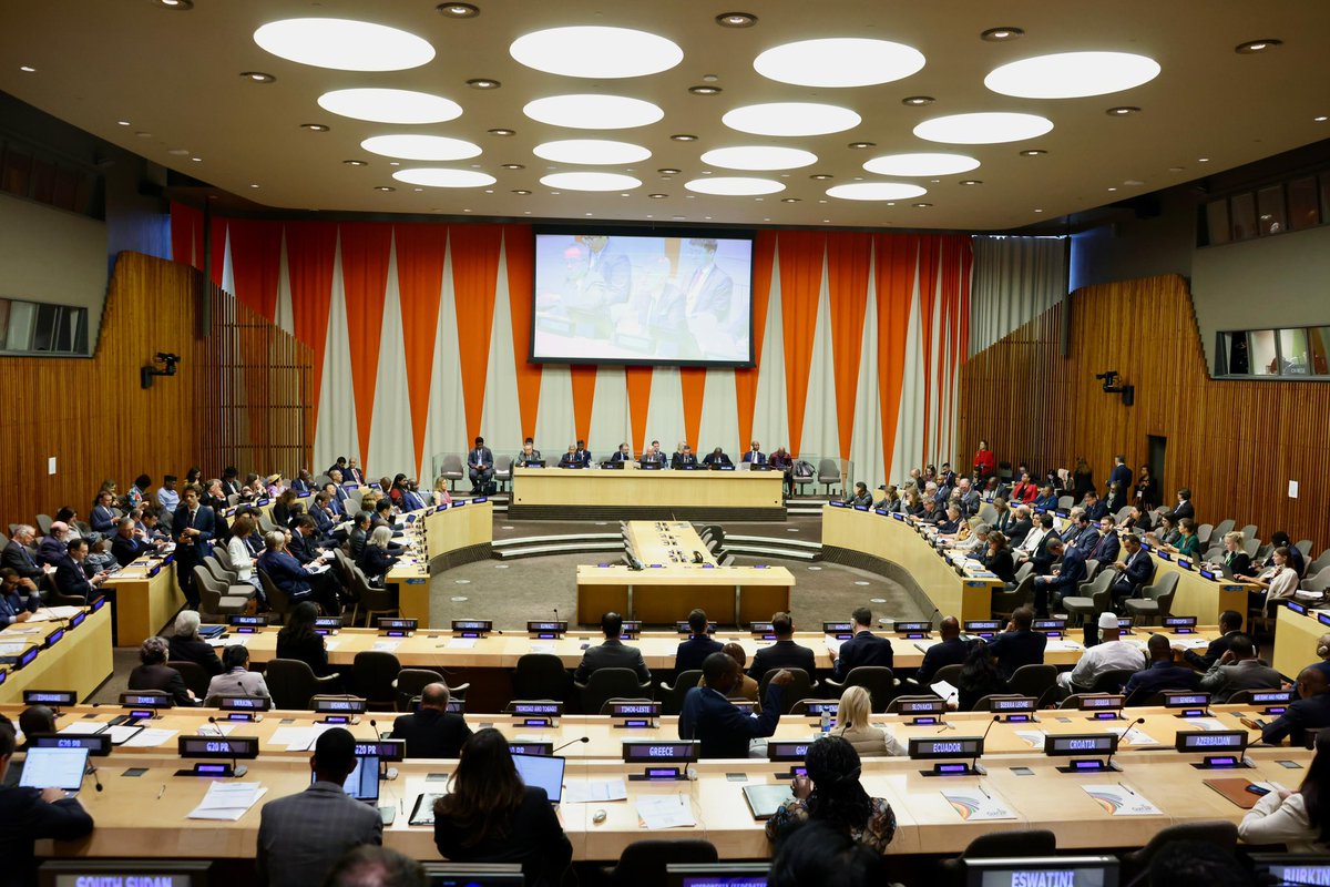 DrSJaishankar's tweet image. Spoke at the G20 Foreign Ministers’ Meeting in New York today on the theme ‘Global Governance Reforms’. 

➡️ Highlighted the urgency of UN reforms to ensure representative, credible and effective multilateralism. Includes expansion of UNSC in both categories.

➡️ Noted the