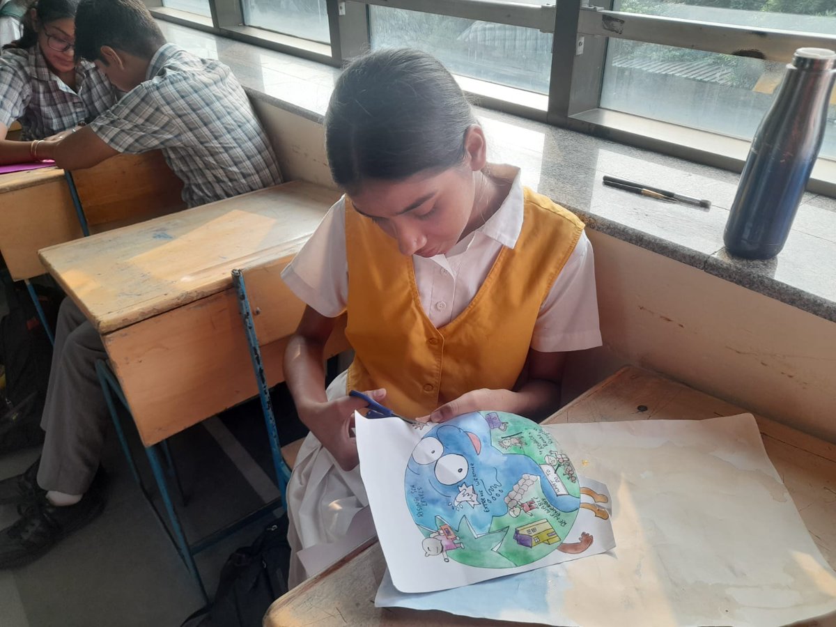 GayatriGupta_'s tweet image. Empowering change through art! I'm a Comic Creator for Change, using my voice to promote SDGs and inspire a sustainable future. Join me in drawing a better world! 🌿🍃#ComicCreatorsForChange #SDGAwareness #Sustainability
#Responsiblecitizen