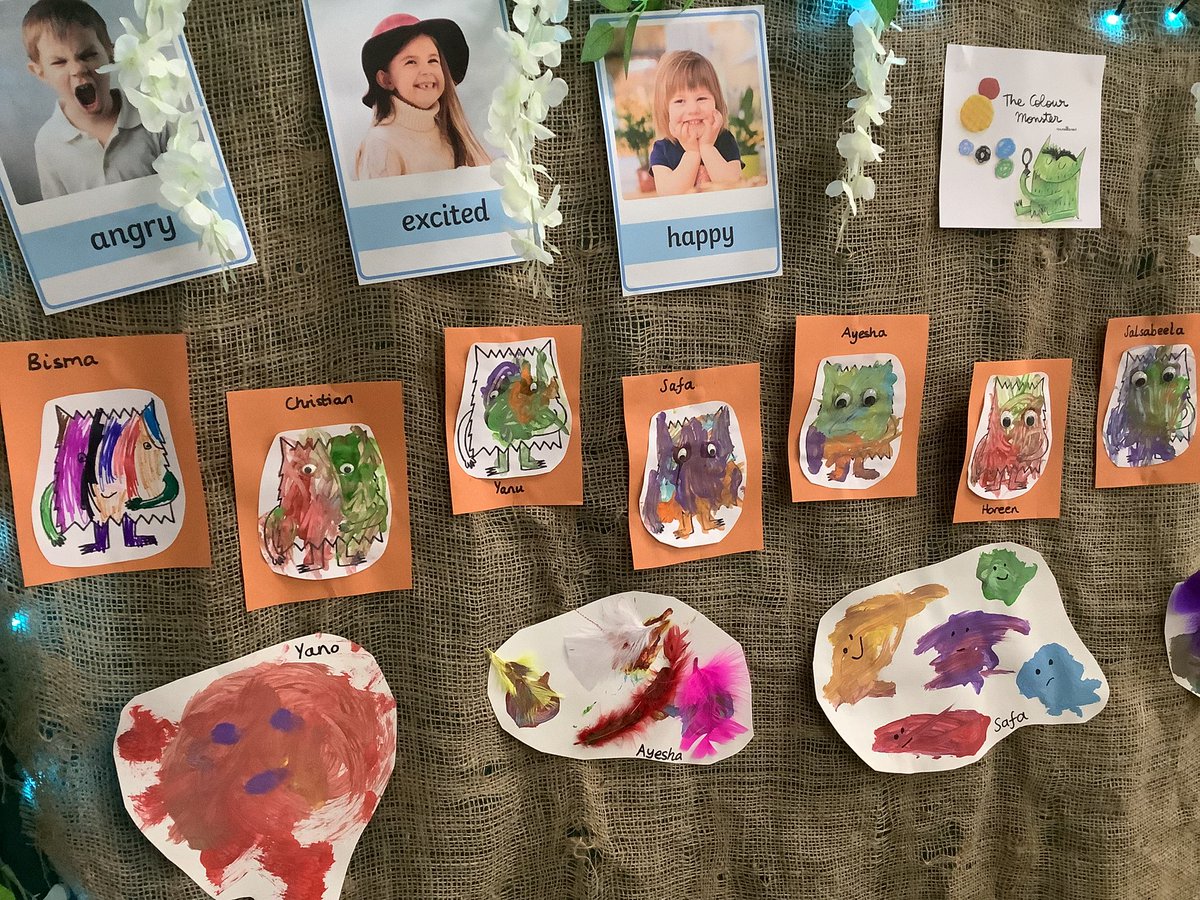 Carlton_MillsPS's tweet image. Nursery have enjoyed this week’s story, The colour monster by  Anna Llenas. They created their own monsters using paints. #Creativity #EyfsPSED