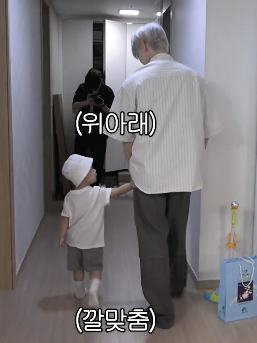 agustinaa0813's tweet photo. marriage isn't scary if your husband is #Doyoung https://t.co/O2C3ng7uvg