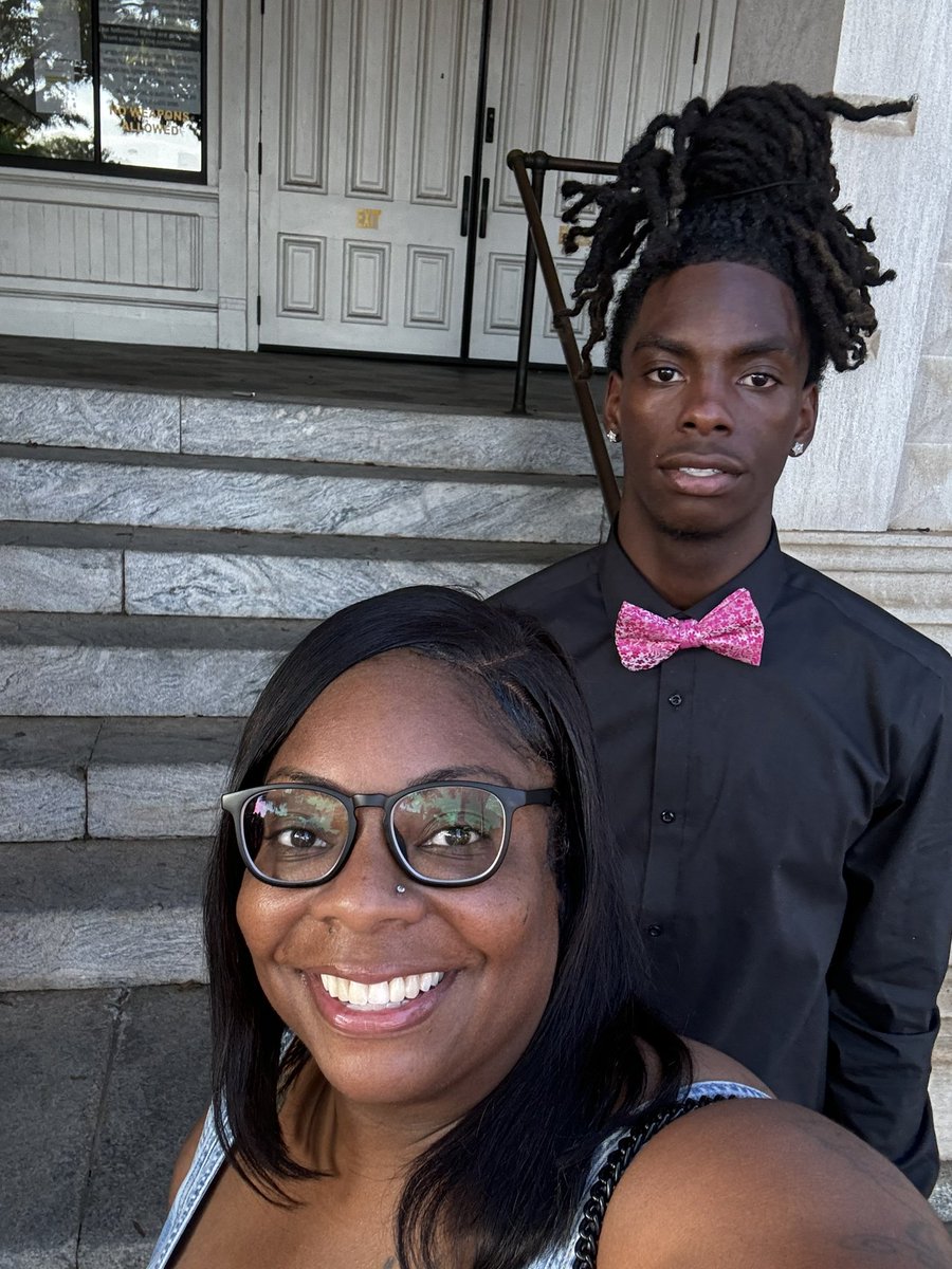 maya_eubanks1's tweet image. Happy 18th Birthday  Lil Man🎊🎉🎊 Wishing you a birthday filled with love and joy! I love you so much son @Meubanks0