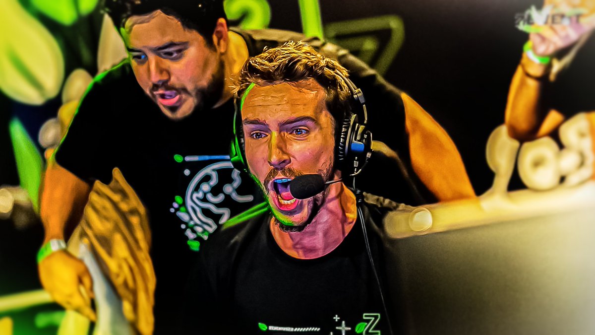 PLFDesigner's tweet image. japprends a faire des minias en vrai ca passe cest mets deux vraies minias yen a une avec tuto