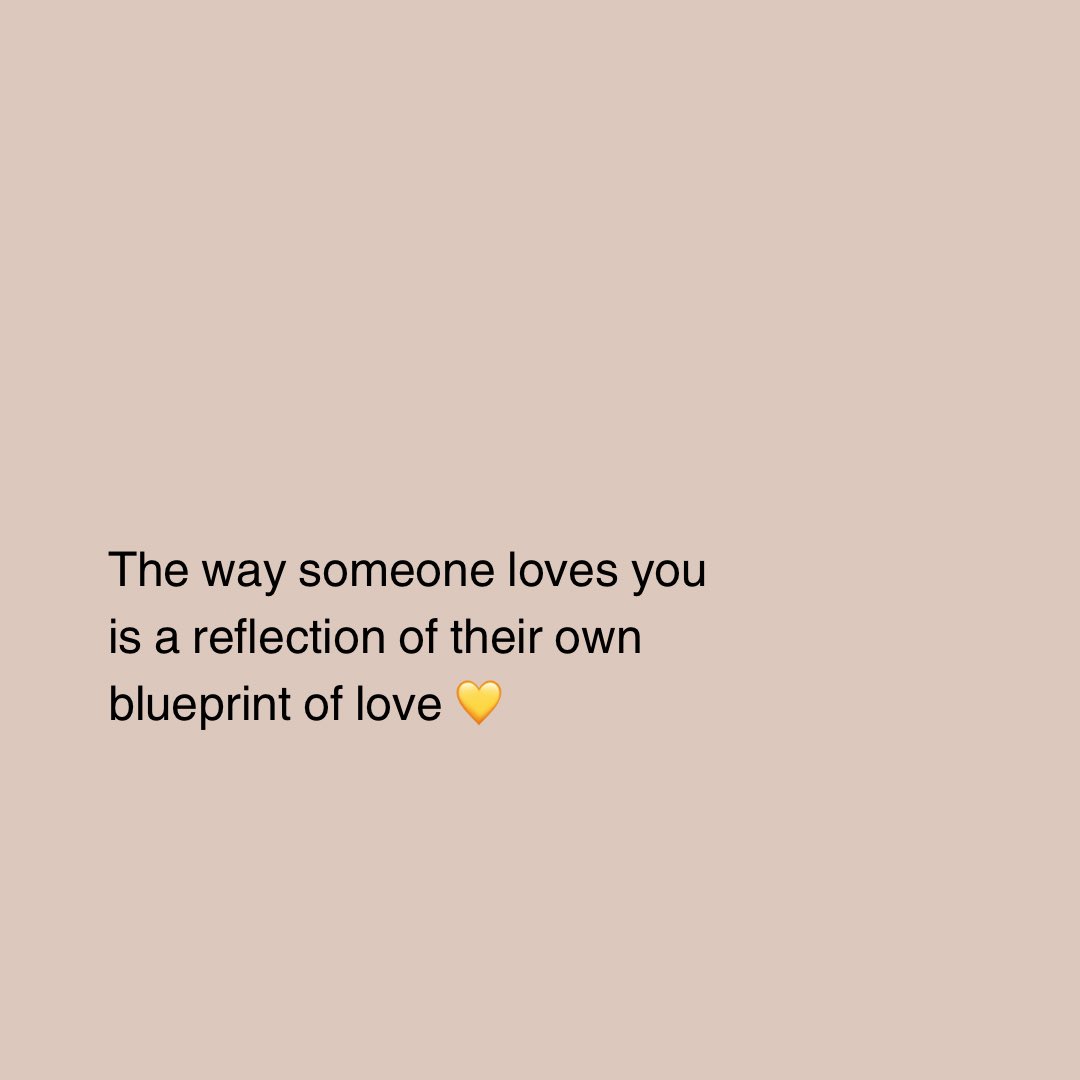 hannahpeircersw's tweet image. The way someone loves reflects their blueprint of love- their beliefs, experiences, and comfort with closeness. It’s not about your lovability 💛 We carry unique histories and sometimes, those histories limit how love is given. 

#relationshipinsights