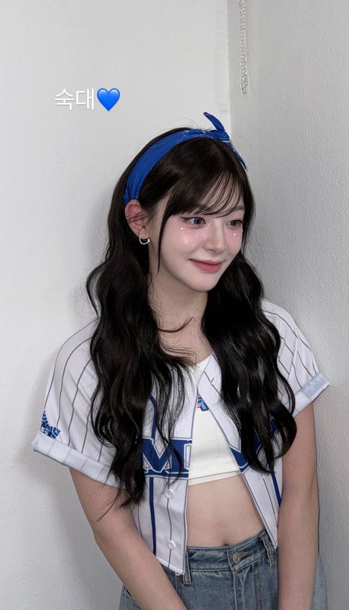 𝐒eeun. tweet media