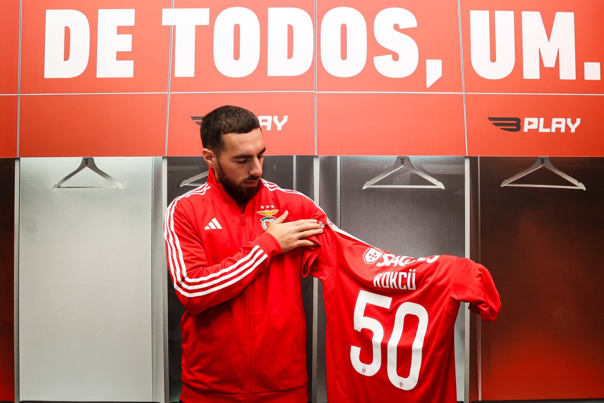 🦅 Kökcü chega aos 50 jogos com o Manto Sagrado → myslb.pt/vwijfd