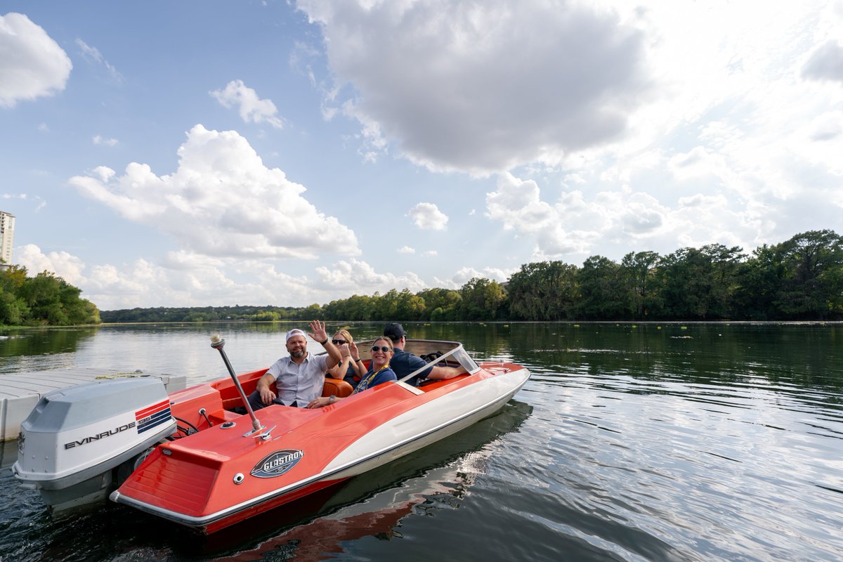 Procurement Leaders tweet media