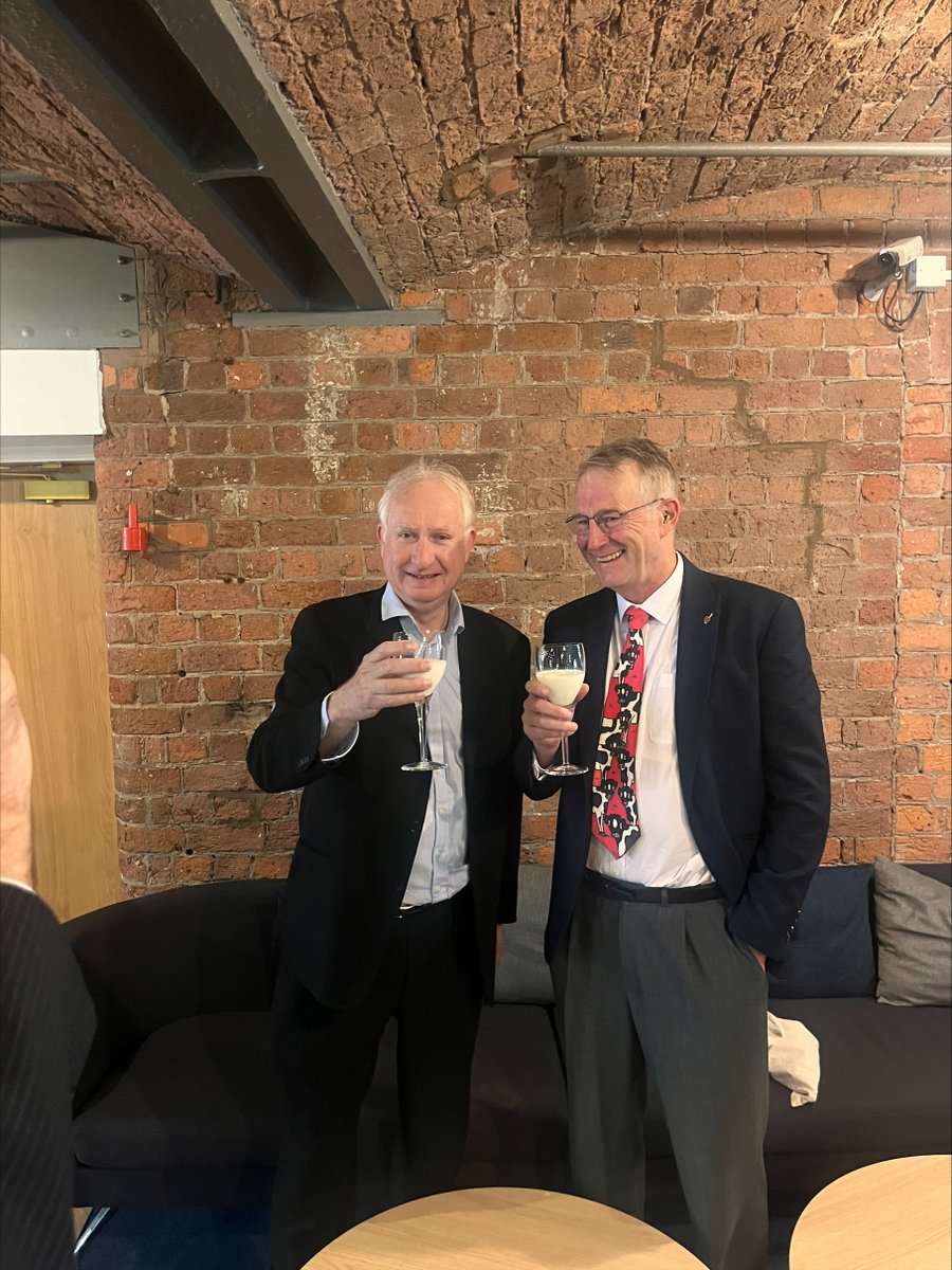SchoolMilkAll's tweet photo. Happy World School Milk Day 2024! Our Chairman, Jon Thornes, met with the Minister for Food Security and Rural Affairs @DanielZeichner to discuss the nutritional benefits of milk and maximising milk consumption in schools to support children's health. #WorldSchoolMilkDay2024 https://t.co/jUv3Q5zWFH