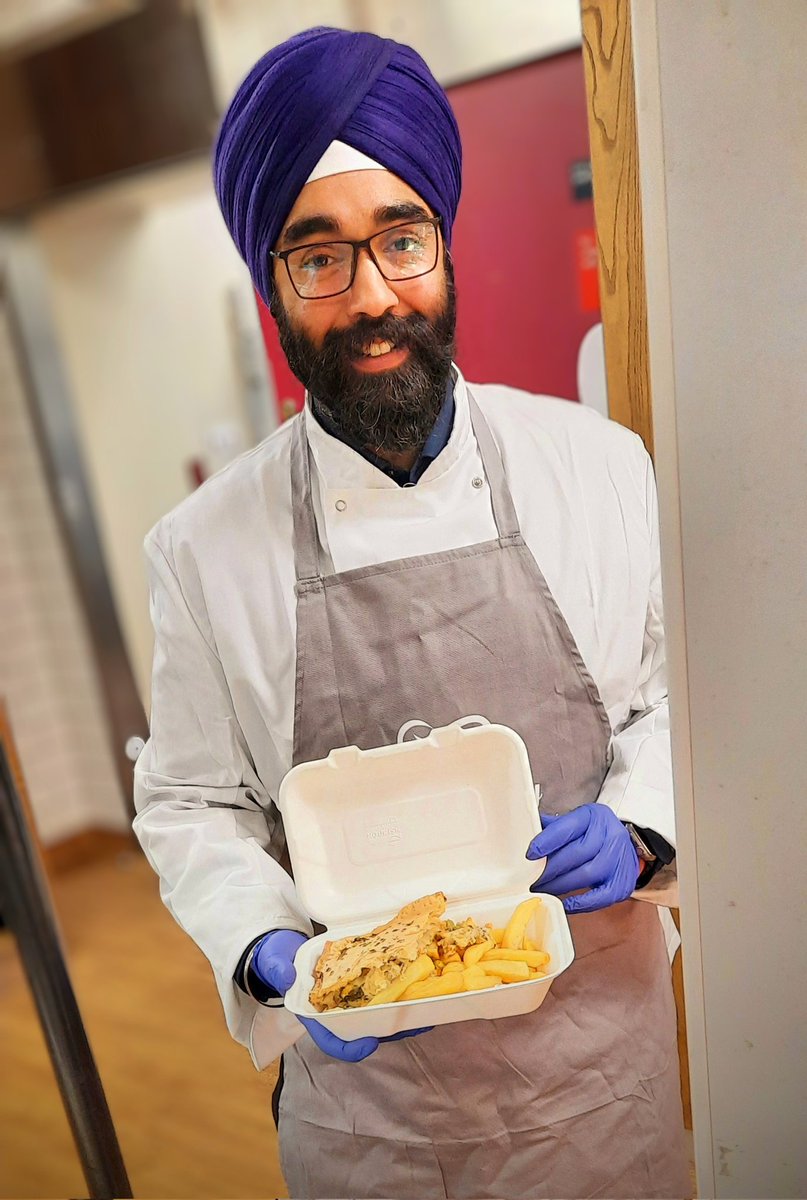 EdTheChaplain's tweet photo. Prize winning pie on offer today from @Leic_Chaplaincy Masterchef @KartarSBring!!!!! https://t.co/vCpwud7jI3