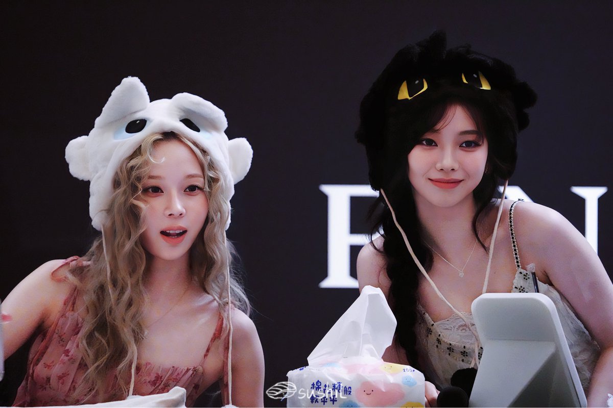 sushiw01's tweet photo. 240923 𝐉𝐢𝐦𝐢𝐧𝐉𝐞𝐨𝐧𝐠 𝐜𝐫𝐨𝐬𝐬 🖤🤍

#aespa #에스파
#JiminJeong #지민정 
#KARINA #카리나 #WINTER #윈터 https://t.co/Qli1wWKmMw