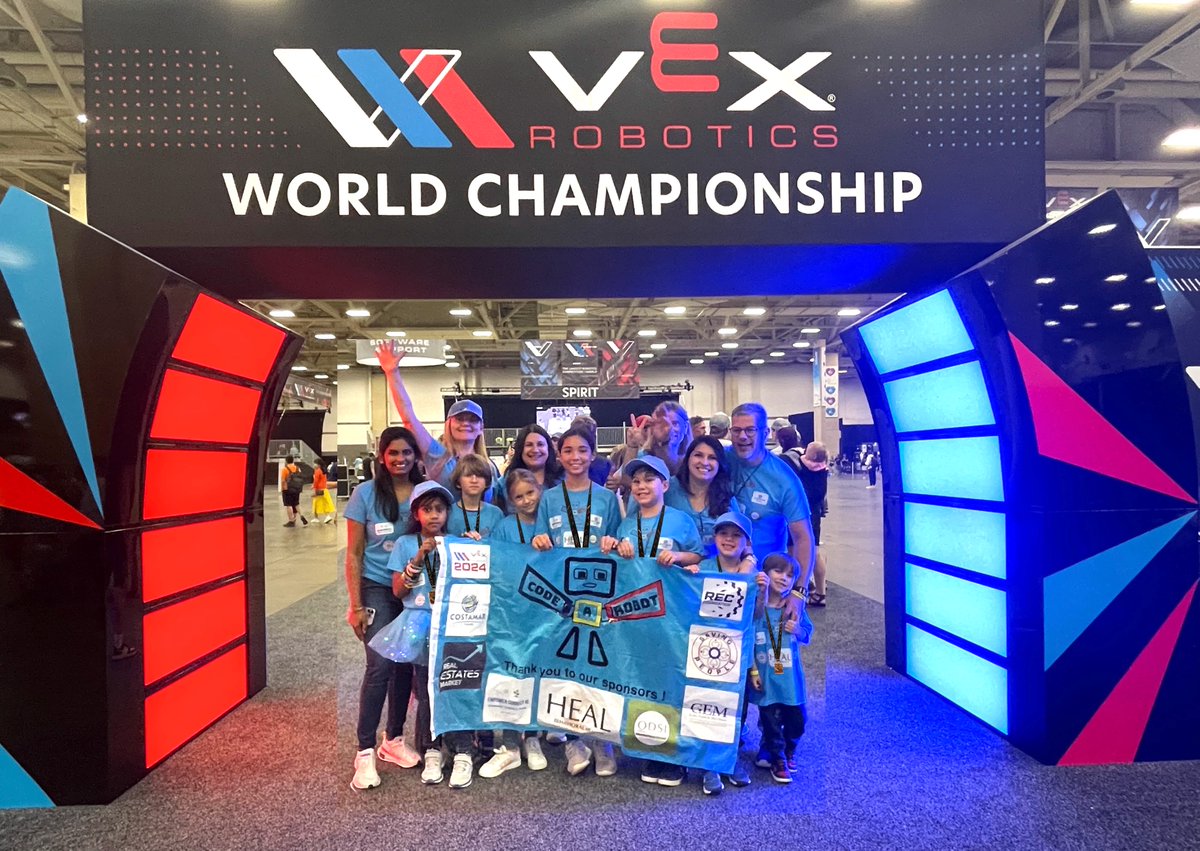 Code_A_Robot's tweet photo. 🎉 Congratulations to the CODE-A-ROBOT Robotics teams for their outstanding performance at the VEX Robotics World Championship for two years in a row!
Calling all passionate roboticists 🤖 to join our new teams for the upcoming season!🚀
🔗 Join us now! https://t.co/kB060PiQF4 https://t.co/HeJv4CE1rS