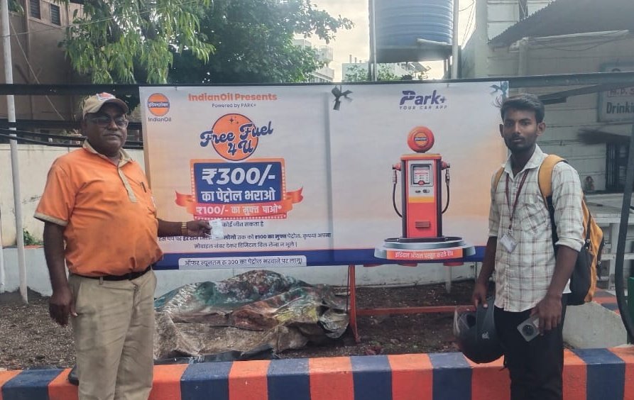 punedo_iocl's tweet photo. Congrats to winners of Free Petrol.
Every customer can win more than 2% cashback and Free Fuel Vouchers of 100 Rs by refilling their vehicles with Petrol worth Rs 300 or more at more than 280 @IndianOilcl Petrol Pumps.
Free Fuel 4U
T&amp;C apply
#FreeFuel #Cashback #FF4U #IndianOil https://t.co/kTxhyJwgDk
