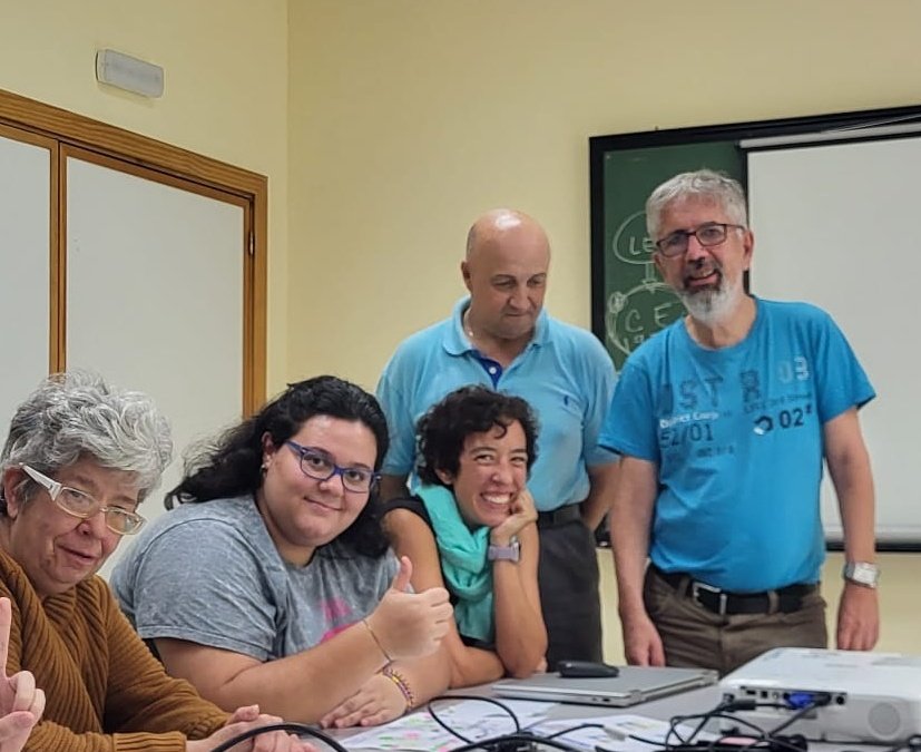 ComiteCiudadani's tweet photo. La Mesa de las Comitentes de Leganés informa del productivo encuentro celebrado en el Centro Ocupacional del @AytoLeganes con Ana Gallardo
Directora de Comunicaciones de @GrupoAMAS
para acordar una estrategia común para que nuestro mensaje llegue cada ves + lejos a + gente.
📢♥️ https://t.co/KZ88GQZfOb
