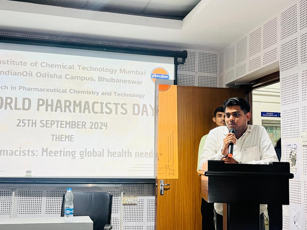 Parthajitprusty's tweet photo. Today a seminar was organized on *World Pharmacists Day* under the joint aegis of Pharma Vision,Odisha and ICT,BBSR.
In which *Prof.Pradeep R.Vavia,Dr.Yatin Gadkari Mr. Parthajit Prusty* , Along with *Mr. Satya Dev , fellow workers and students were present. https://t.co/sKvHoJ8BKf