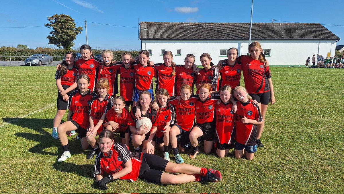 Holytrinitysns's tweet photo. The girls are through to the 1/4 finals after their win over Corpus Christi, Drumcondra.

We are so proud of you all. The journey continues..

(Photo from last week due to weather today 

@CnmbDublin https://t.co/1bq3d7p8eF