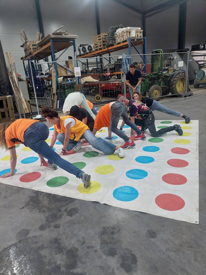 𝗚𝗹𝘂𝗿𝗲𝗻 𝗯𝗶𝗷 𝗱𝗲 𝗯𝘂𝗿𝗲𝗻 👀 Ontdek hoe schilders- en onderhoudsbedrijven kunnen leren van kwekerij Roobeek, winnaar van de Stigas Gezond en Vitaal Werken Publieksprijs 🏆🎉

👉bit.ly/4deMscJ

#NationaleVitaliteitsweek