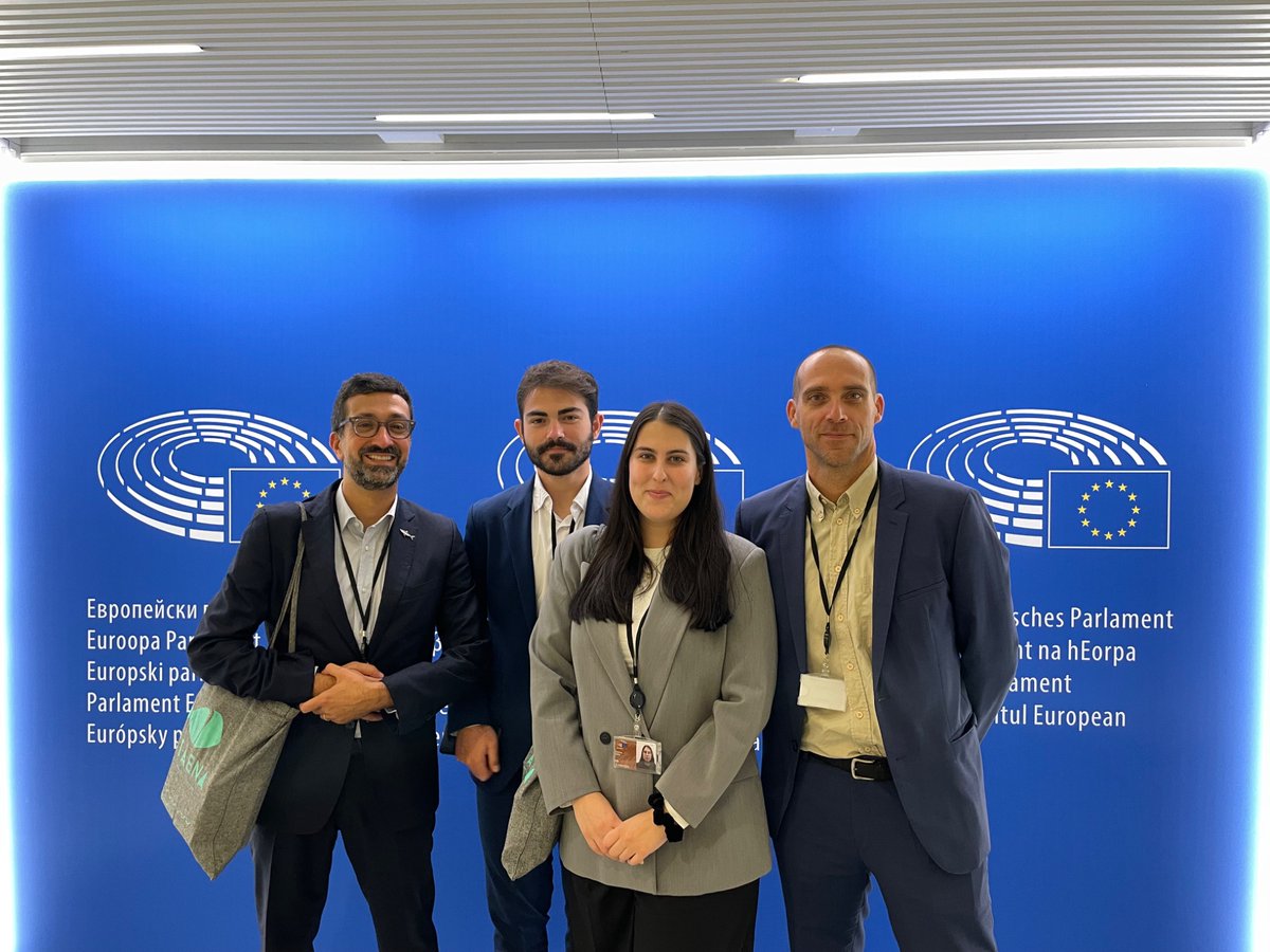 Sciaena_NGO's tweet image. O trabalho junto dos novos eurodeputados continuou hoje, ao longo do dia, onde foram abordados temas como a proteção dos montes submarinos, a implementação de áreas marinhas protegidas, assim como a poluição por pellets 🐟
