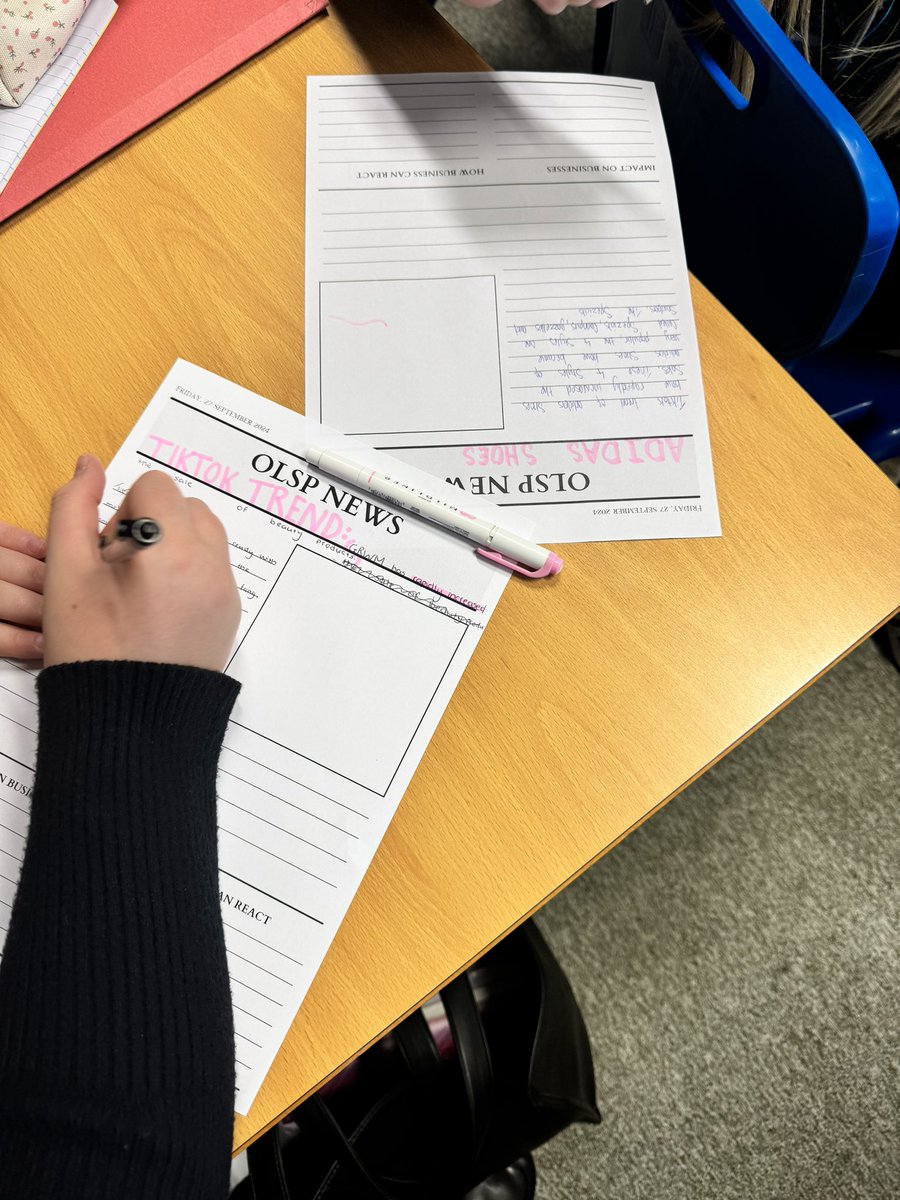 Miss Bull tweet media